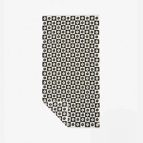 Gigi Bath Towel - Black