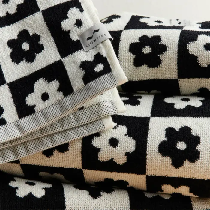 SerenCotton Bath Towel Set - Image 2