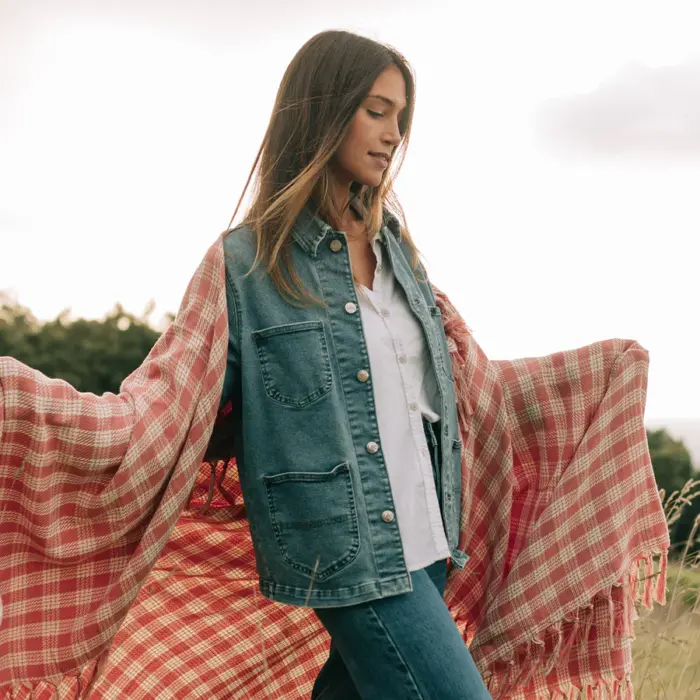Eco-Friendly Oversized Chambray Blanket - Image 6
